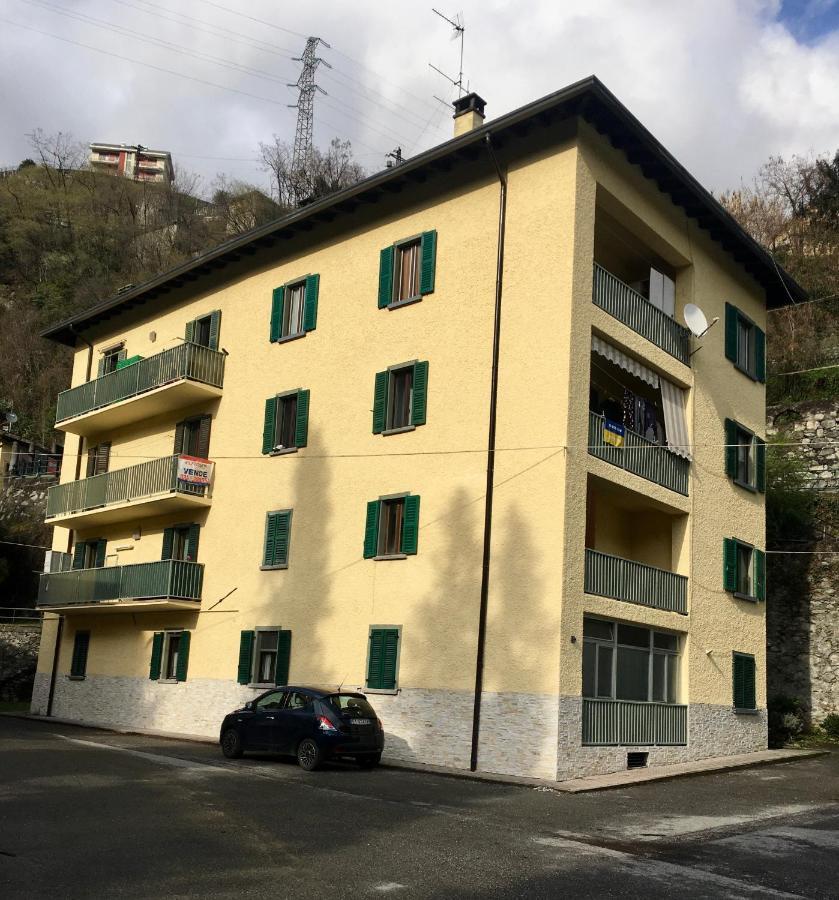 Dietro L'Angolo Sondrio Villa Buitenkant foto