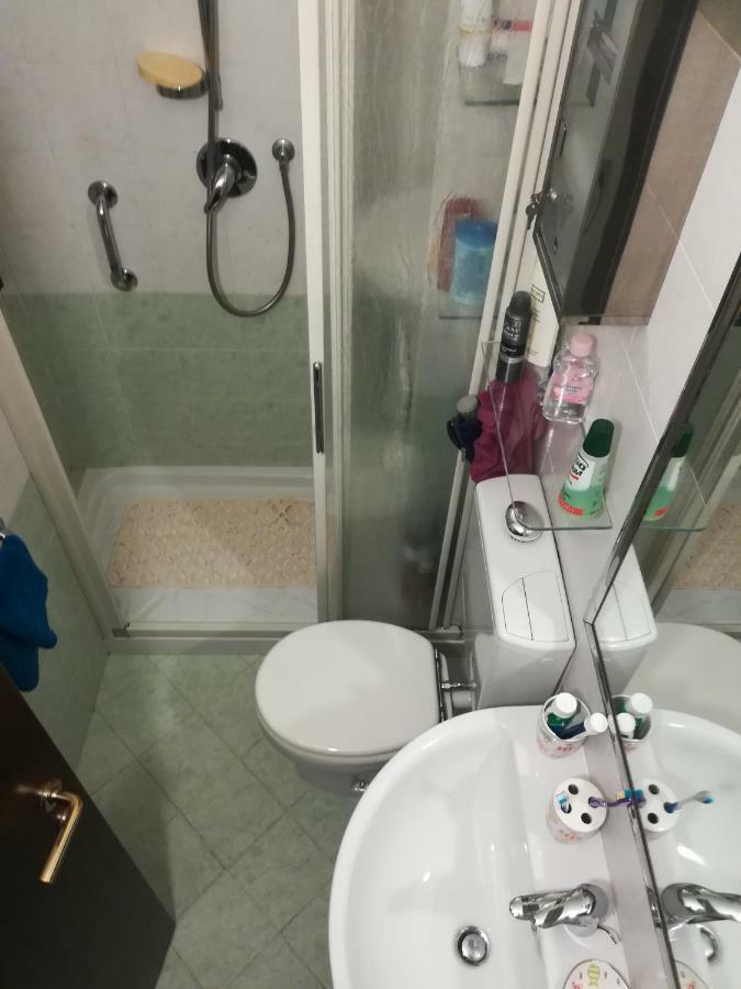 Dietro L'Angolo Sondrio Villa Buitenkant foto