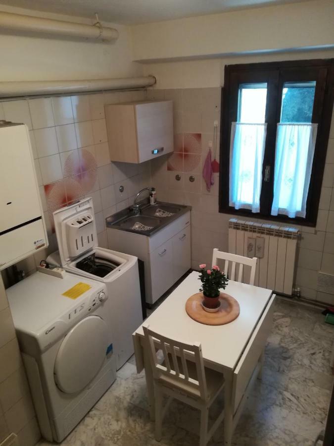 Dietro L'Angolo Sondrio Villa Buitenkant foto